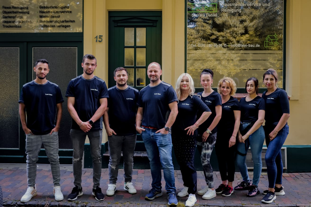 Team Levi Bau